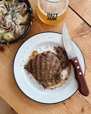 Falconware Dinner Plate With Steak